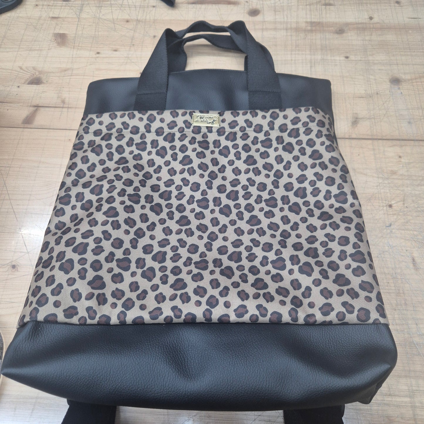 Zaino mauro pelle sintetica piu tessuto antigoccia