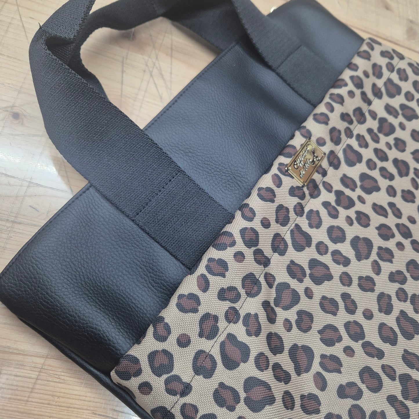 Zaino mauro pelle sintetica piu tessuto antigoccia