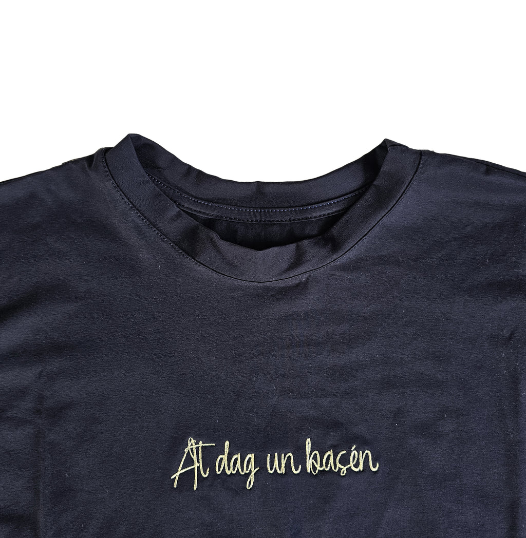 T SHIRT MANICA CAMPANA BLU AT DAG UN BASEN